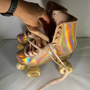 COPY - Impala roller skates Rose gold color with marbled detailed 6